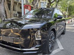NIO ES8 Six-seater Executive Signature Edition - фото 3