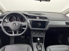 Volkswagen Touran L 280TSI DSG Fashion Edition 7-Seater - фото 4