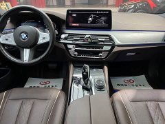 BMW 5 Series 530Li leading M sports package - фото 11