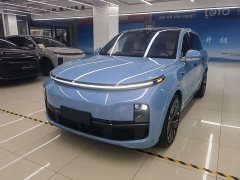 Li Auto Ideal L8 Max smart refresh version - фото 1