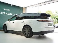 Li Auto Ideal i8 Standard Edition - фото 2