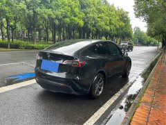 Tesla Model Y rear-wheel drive version - фото 5