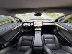 Tesla Model 3 2022 rear-wheel drive version - фото 10
