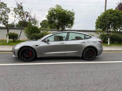 Tesla Model 3 2022 rear-wheel drive version - фото 15