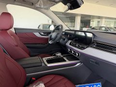 Hongqi HS5 2025 2.0T two-wheel drive Qixiang Pro version - фото 8