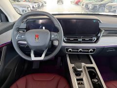 Hongqi HS5 2025 2.0T two-wheel drive Qixiang Pro version - фото 9
