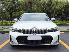 BMW 3 Series 320Li M Sports Package - фото 2