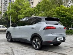 Wuling Bingo PLUS 2024 330km five-seater version - фото 4