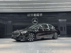 Mercedes-Benz E-Class E 300 L Luxury - фото 2