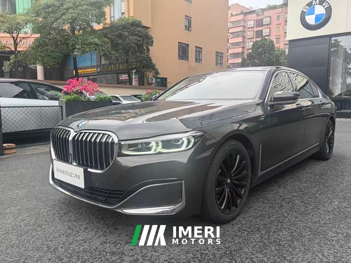 BMW 7 Series 2021 730Li Luxury Package - автомобиль из Китая
