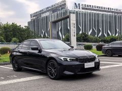 BMW 3 Series 2024 325i M Sports Night Package - фото 3