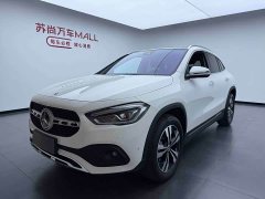 Mercedes-Benz GLA 220 - фото 1