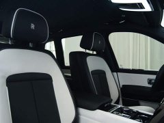 Rolls-Royce Cullinan 2020 Black Badge - фото 15