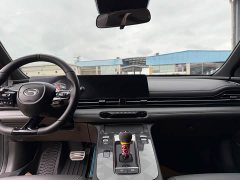 Trumpchi Shadow Leopard 270T DCT Shadow Leopard R-Style version - фото 9