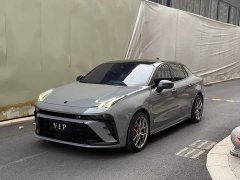 Lynk & Co 03 1.5TD DCT Pro - фото 1
