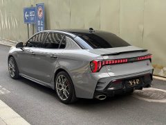 Lynk & Co 03 1.5TD DCT Pro - фото 11