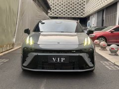 Lynk & Co 03 1.5TD DCT Pro - фото 2