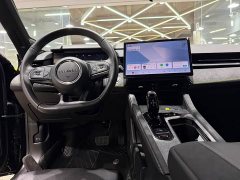Lynk & Co 03 1.5TD DCT Pro - фото 5
