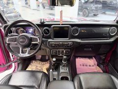 Mercedes-Benz Wrangler 2022 2.0T Islander Special Edition (Bahama Pink) - фото 5