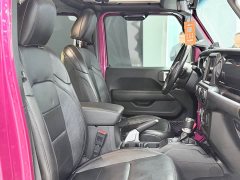 Mercedes-Benz Wrangler 2022 2.0T Islander Special Edition (Bahama Pink) - фото 8