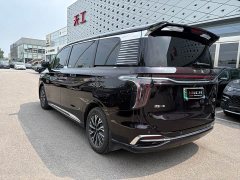 Hongqi HQ9 PHEV 2.0T AWD Business Edition - фото 3