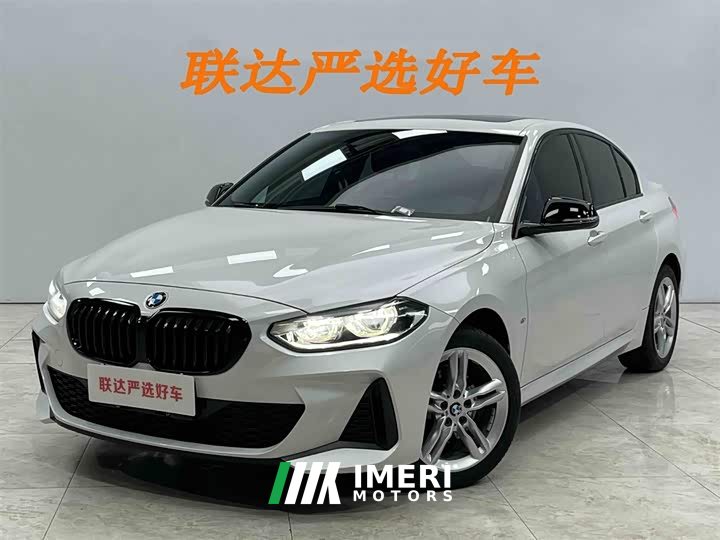 BMW 1 Series 120i M Sports Night Edition - автомобиль из Китая