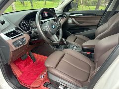 BMW X1 facelift sDrive25Li leading - фото 4