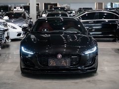 Jaguar F-TYPE 2022 P300 hardtop version R-DYNAMIC BLACK - фото 2
