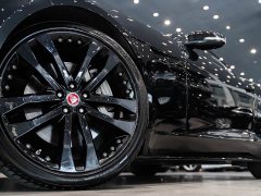 Jaguar F-TYPE 2022 P300 hardtop version R-DYNAMIC BLACK - фото 8