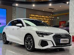 Audi A3 Sportback 35 TFSI aggressive sports - фото 3