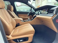 Li Auto Ideal ONE 2020 extended range 6-seater version - фото 10