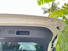 Li Auto Ideal ONE 2020 extended range 6-seater version - фото 20
