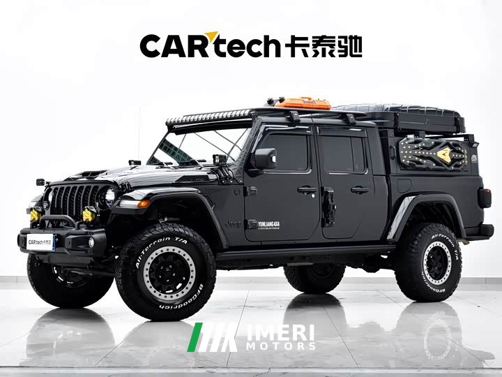 Mercedes-Benz Gladiator 2022 3.6L advance version