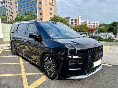 Zeekr 009 2024 seven-seat aisle version four-wheel drive 108kWh - фото 3