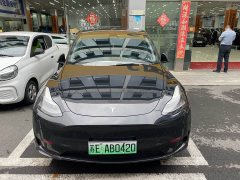 Tesla Model Y standard range rear-wheel drive version - фото 6