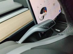 Tesla Model 3 standard range rear drive upgraded version 3D6 - фото 12