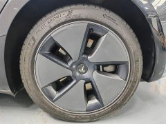 Tesla Model 3 standard range rear drive upgraded version 3D6 - фото 6
