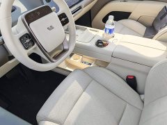 Li Auto Ideal i8 2025 Standard Edition - фото 4
