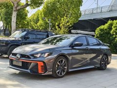 Trumpchi Shadow Leopard 270T DCT Shadow Leopard R-Style version - фото 1