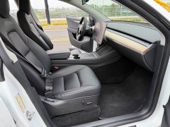 Tesla Model Y standard range rear-wheel drive version - фото 6