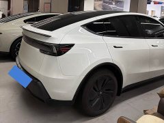 Tesla Model Y rear-wheel drive version - фото 14