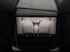 Tesla Model Y rear-wheel drive version - фото 8