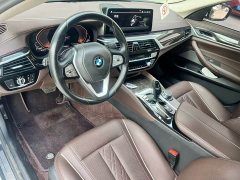 BMW 5 Series 2022 525Li Luxury Package - фото 4
