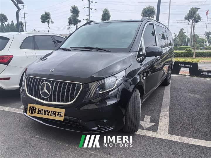 Mercedes-Benz Vito 2023 2.0T Elite Edition 7 seats - автомобиль из Китая