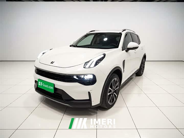 Lynk & Co 01 2.0TD two-wheel drive Pro - автомобиль из Китая