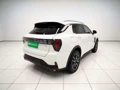 Lynk & Co 01 2.0TD two-wheel drive Pro - фото 6