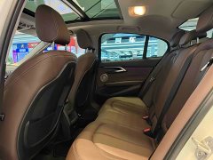 BMW 1 Series 120i M Sports Night Edition - фото 10