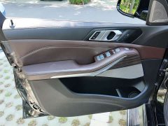 BMW X5 2022 facelift xDrive 40Li M sports package - фото 11