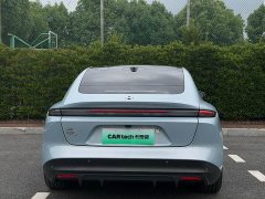 NIO ET5 75kWh - фото 13