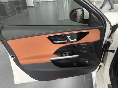 Mercedes-Benz C-Class facelift C 260 L sports version - фото 7